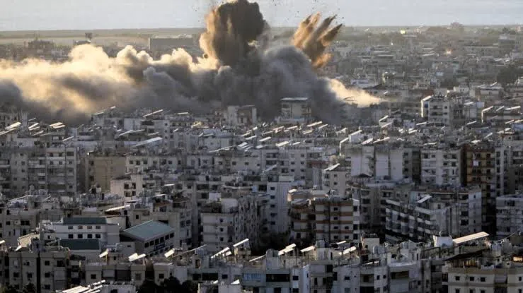 تصعيد إسرائيلي واسع يستهدف الضاحية الجنوبية وبلدات الجنوب اللبناني